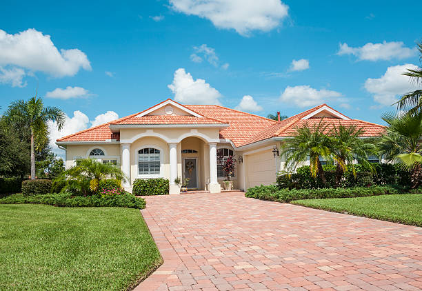 Best Best Driveway Pavers  in Universal City, TX
